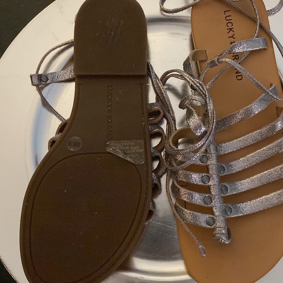 Lucky Brand Sandals - Picture 4 of 5